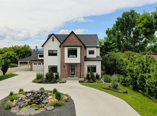 266 S 300 W, Mount Pleasant, UT 84647
