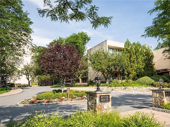 2nd image of 150 Overlook Avenue #1S