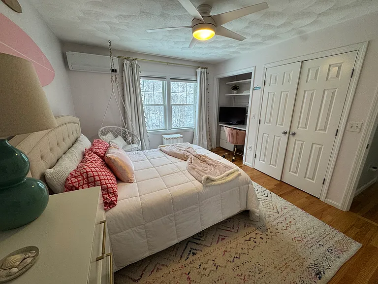 11 Rezza Rd — Photo 55