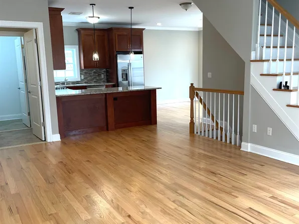 734 County Avenue image 6 of 19