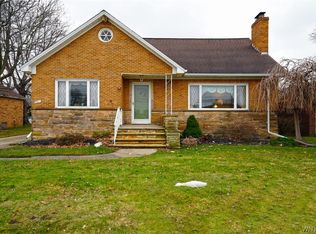 567 Martin Rd, Lackawanna, NY 14218