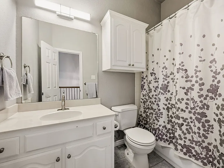 2251 Cold Water Dr — Photo 26