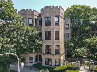 1215 W Lunt Ave APT 1A, Chicago, IL 60626