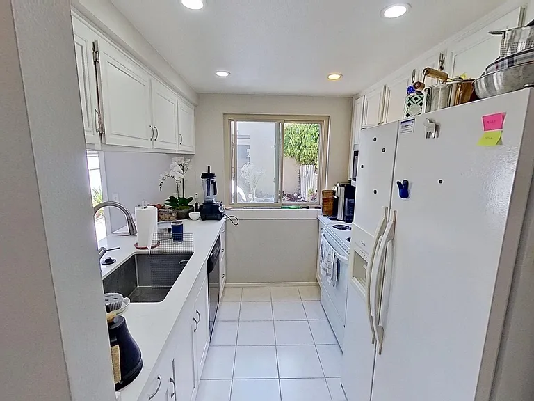 1015 Palmetto Way #E — Photo 10