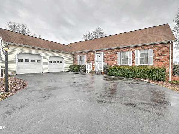 19259 Pleasant View Dr, Abingdon, VA 24211