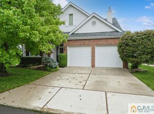 16 Chichester Rd, Monroe Township, NJ 08831