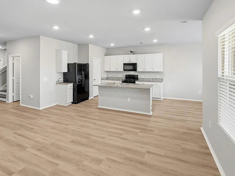 5912 Berriweather Dr — Photo 4