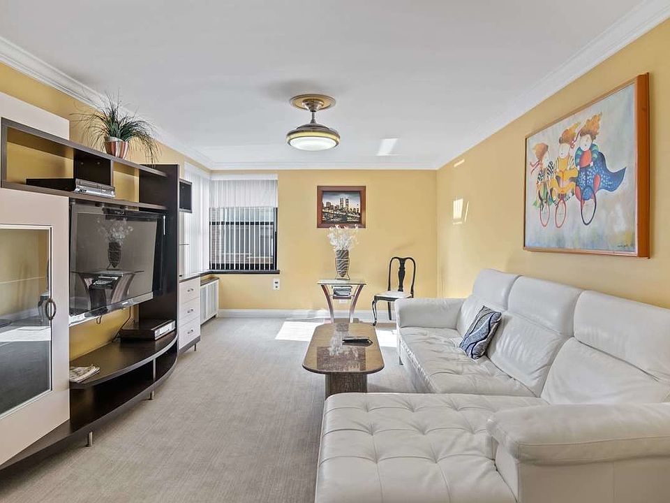 1st image of 32-25 90th St #310