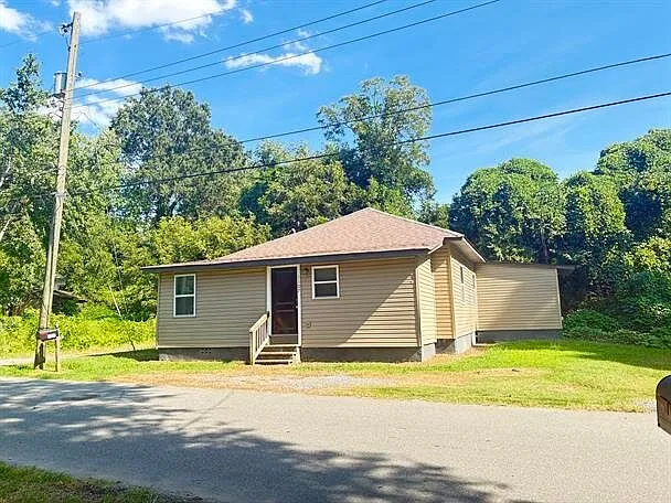 1107 Little Ave. — Photo 3