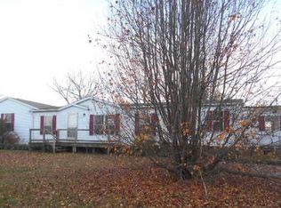 1016 Chestnut Hill Rd, Rocky Mount, VA 24151