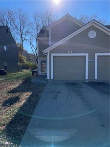 15517 E 48th St, Kansas City, MO, 64136