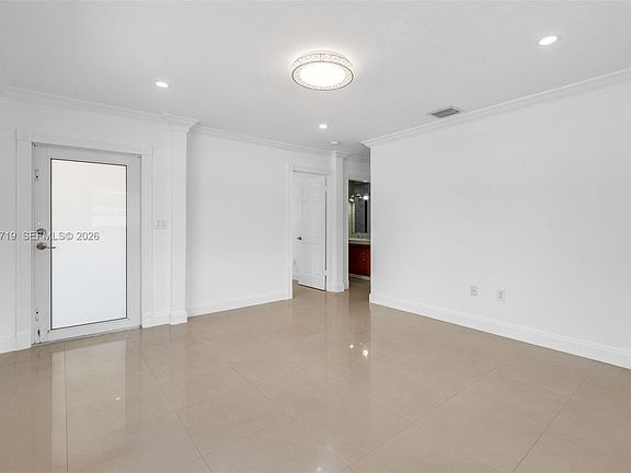 4th image of 3685 W 9th Ave