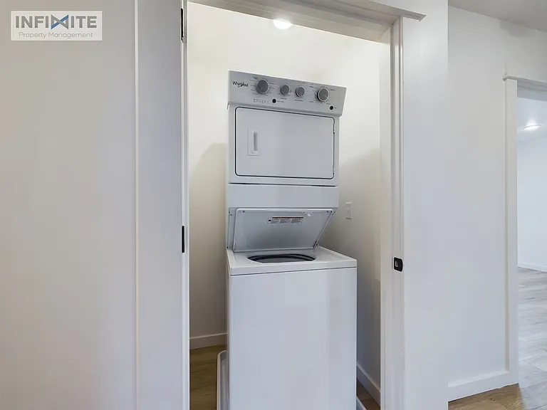 602 Relentless Dr #C — Photo 11