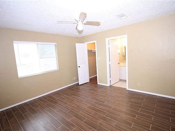 5th image of 12818 Copper Cliff Ave #A