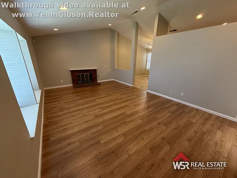 13584 Searson Dr — Photo 4