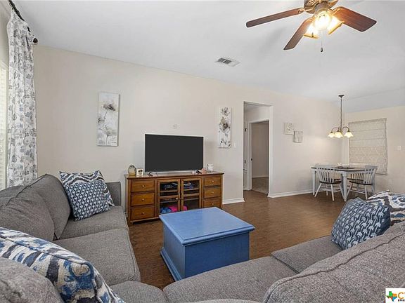 5th image of 908 Coastal Dr
