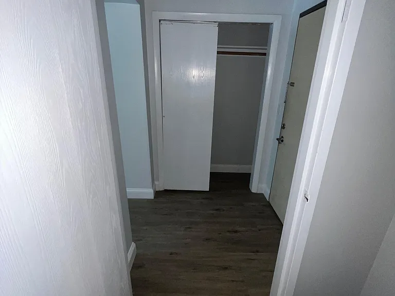 279 Onota St #106 — Photo 6