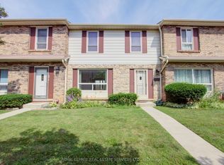 5475 Lakeshore Rd #37, Burlington, ON L7L1E1