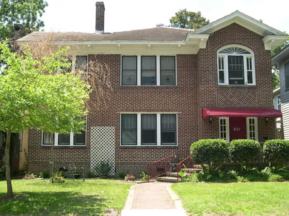 621 E 48th St #A, Savannah, GA 31405