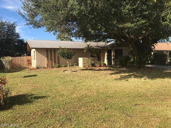 2nd image of 10317 Sandy Hollow Ln