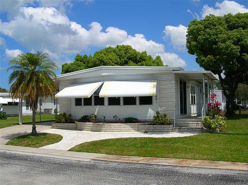 1st image of 601 Lotus Blossom Dr