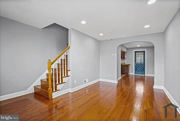 3838 Lyndale Ave — Photo 2