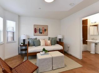 130 Valley Oak Dr #A, Napa, CA 94558