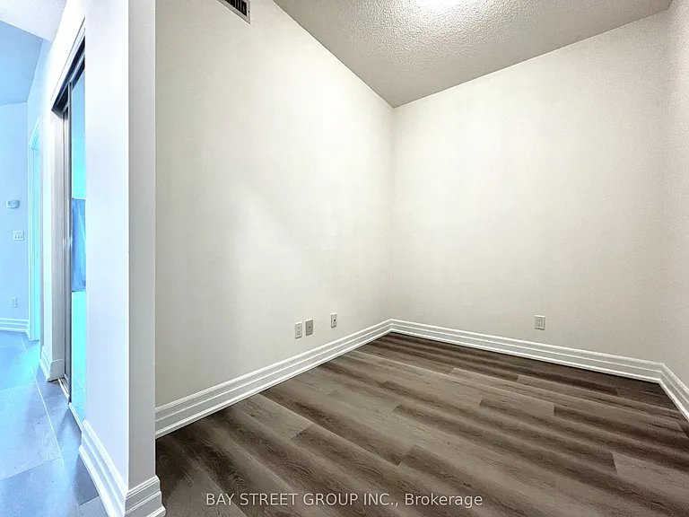 8110 Birchmount Rd #703 — Photo 22