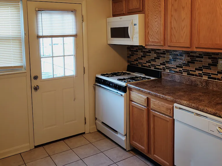 5265 Darien Rd — Photo 13