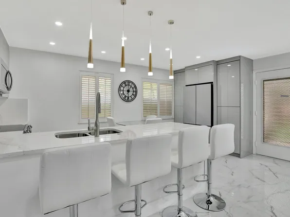 450 Normandy J, Delray Beach, FL 33484