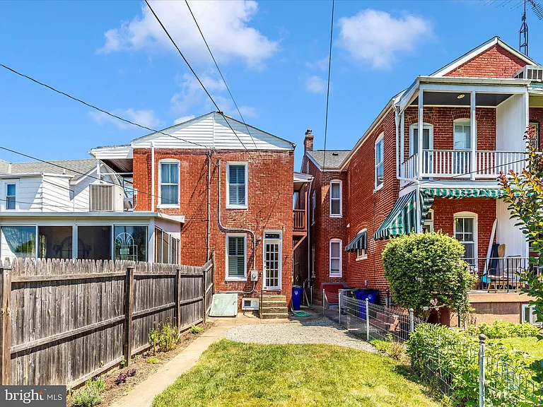 232 Dill Ave — Photo 48