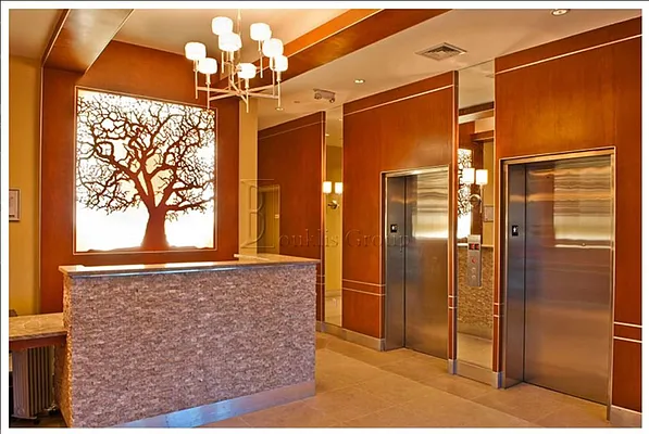 Rented by Bouklis Group | media 11