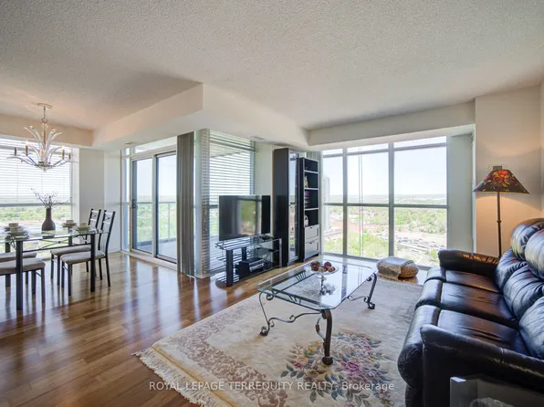 9 George St N #2311, Brampton, ON L6X 0T6