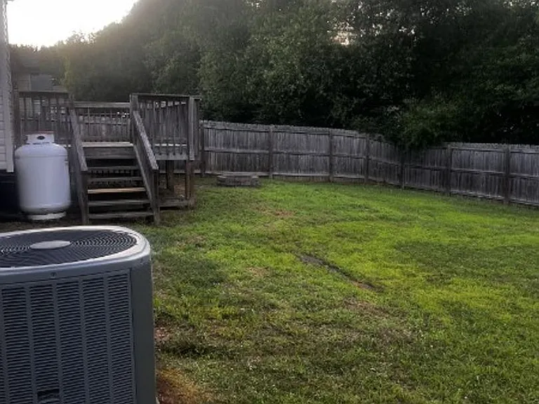 829 Shelton Cir — Photo 26
