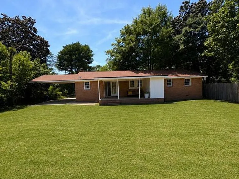 1445 Keswick Dr — Photo 16