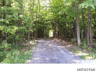 6720 Valley View Rd, Clinton, NY 13323