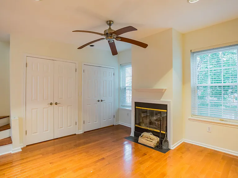 626 S Clifton St — Photo 18