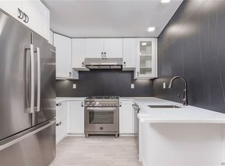 14-38 31st Rd #1, Astoria, NY 11106