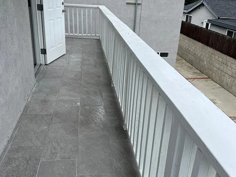 6556 Mammoth Ave — Photo 13