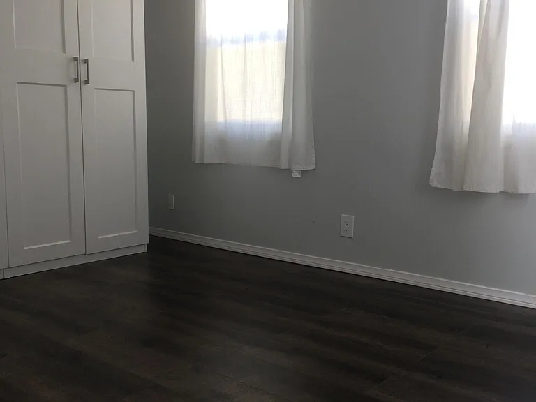 3317 Farnsworth Ave #2 — Photo 6