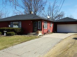 141 Sharon St, Darien, WI 53114