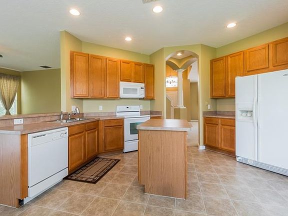 5th image of 13807 Budworth Cir