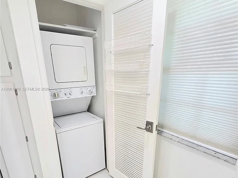 4030 W Palm Aire Dr #407 — Photo 4