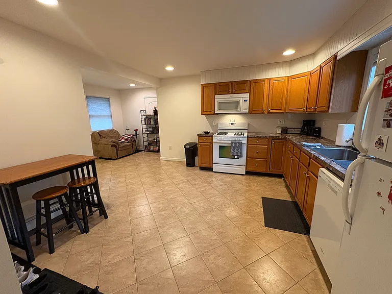 16 Andrews St #1 — Photo 1