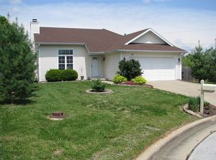 731 W Mimosa Ct, Nixa, MO 65714