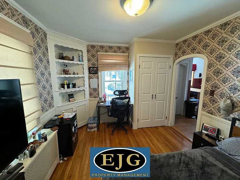 70 Hume Ave — Photo 5