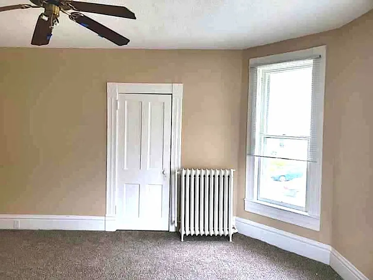 2820 Cottage Grove Ave — Photo 13