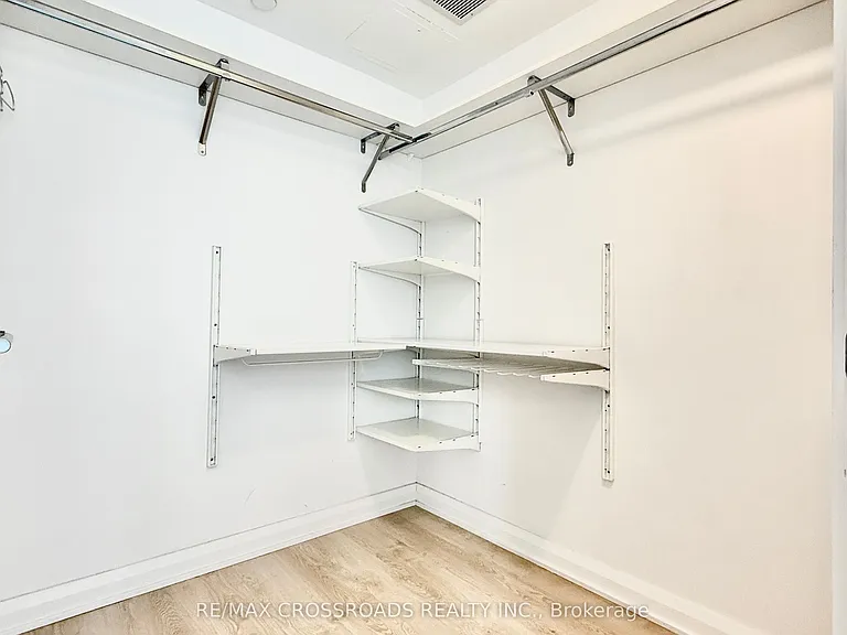 155 Yorkville Ave #2108 — Photo 9