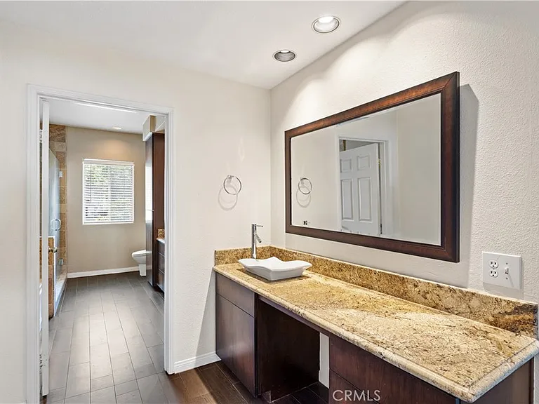 4313 Van Nuys Blvd #203 — Photo 22
