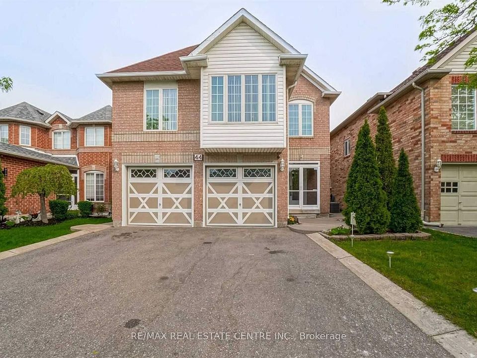 1st image of 44 Pebblestone Cir